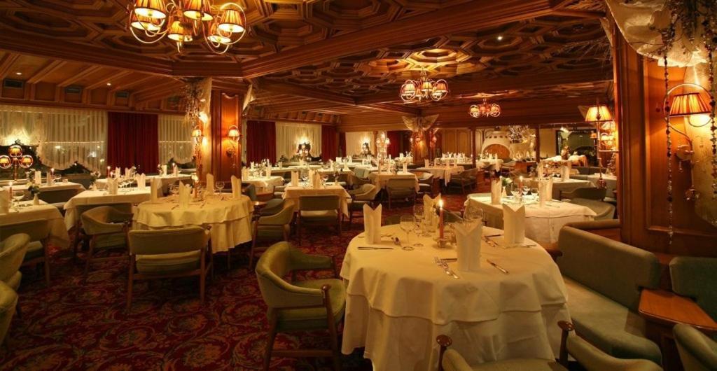 Alpen Hotel Corona Vigo di Fassa Kültér fotó