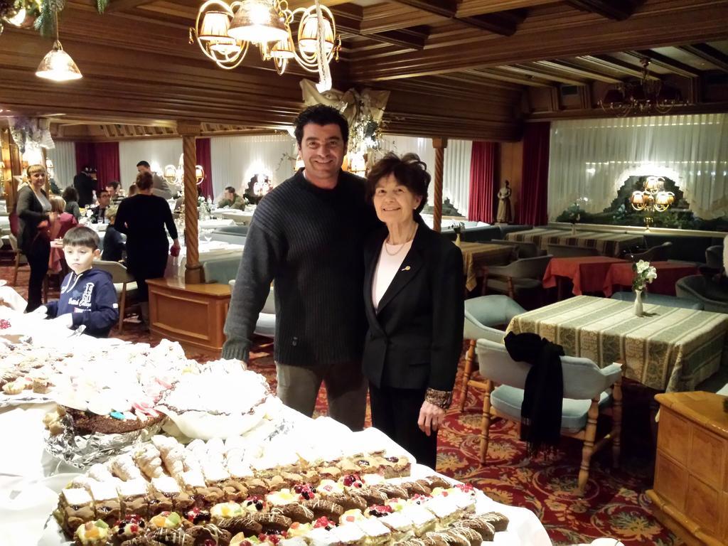 Alpen Hotel Corona Vigo di Fassa Kültér fotó