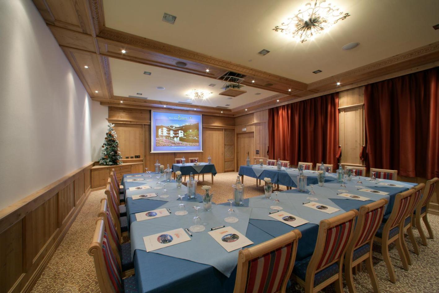Alpen Hotel Corona Vigo di Fassa Kültér fotó