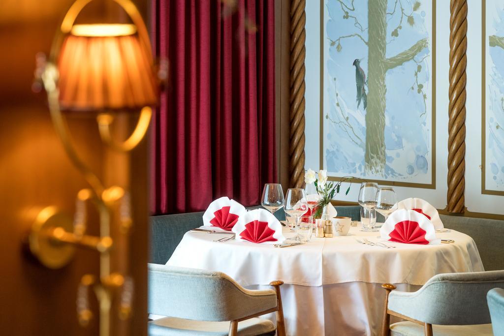 Alpen Hotel Corona Vigo di Fassa Kültér fotó