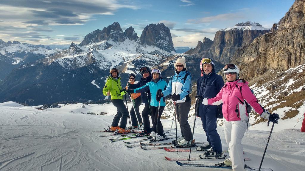 Alpen Hotel Corona Vigo di Fassa Kültér fotó